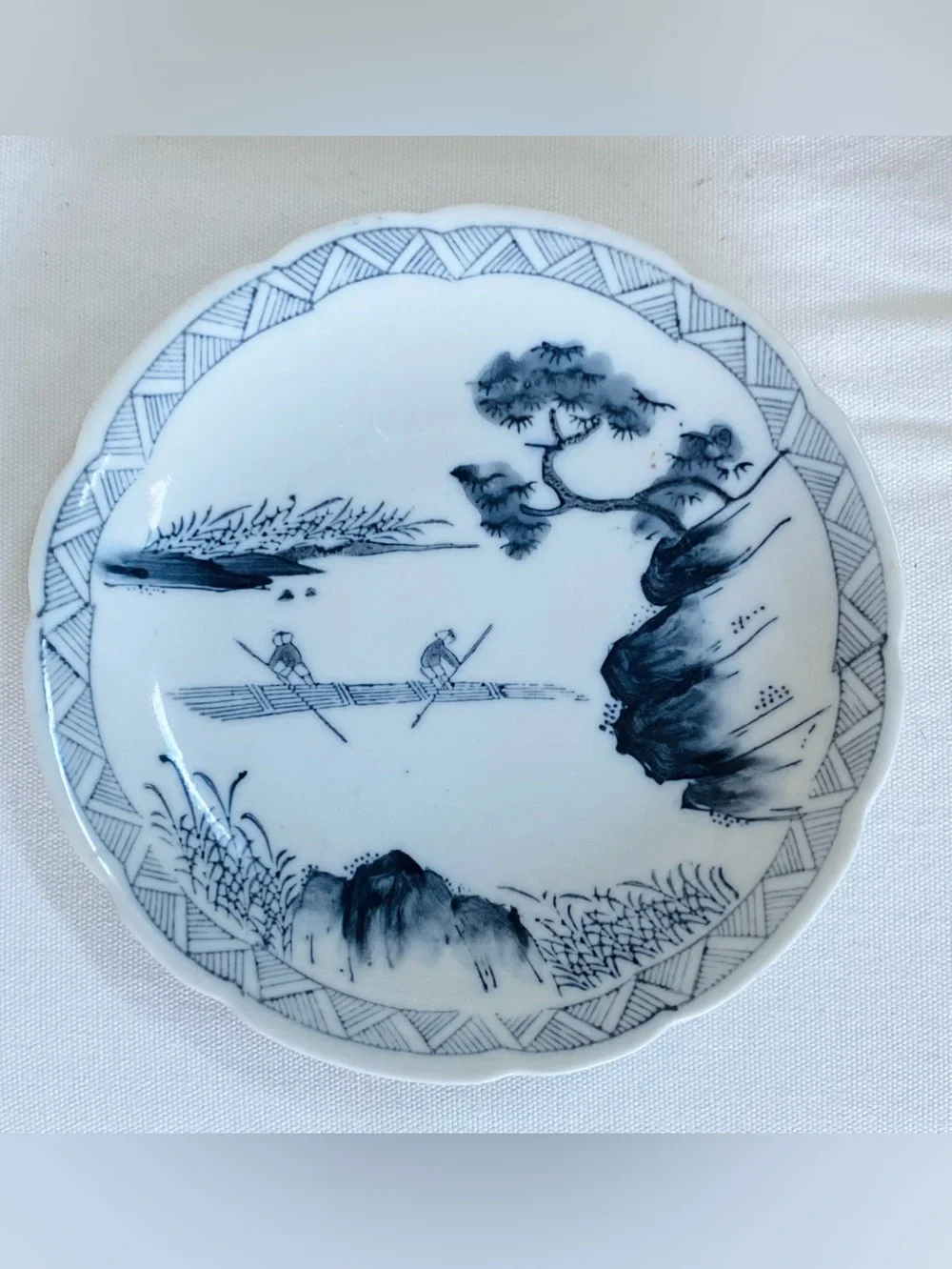 Vtg Japanese Black White Porcelain Seto Ware Landscape Boat Scalloped Edge Plate